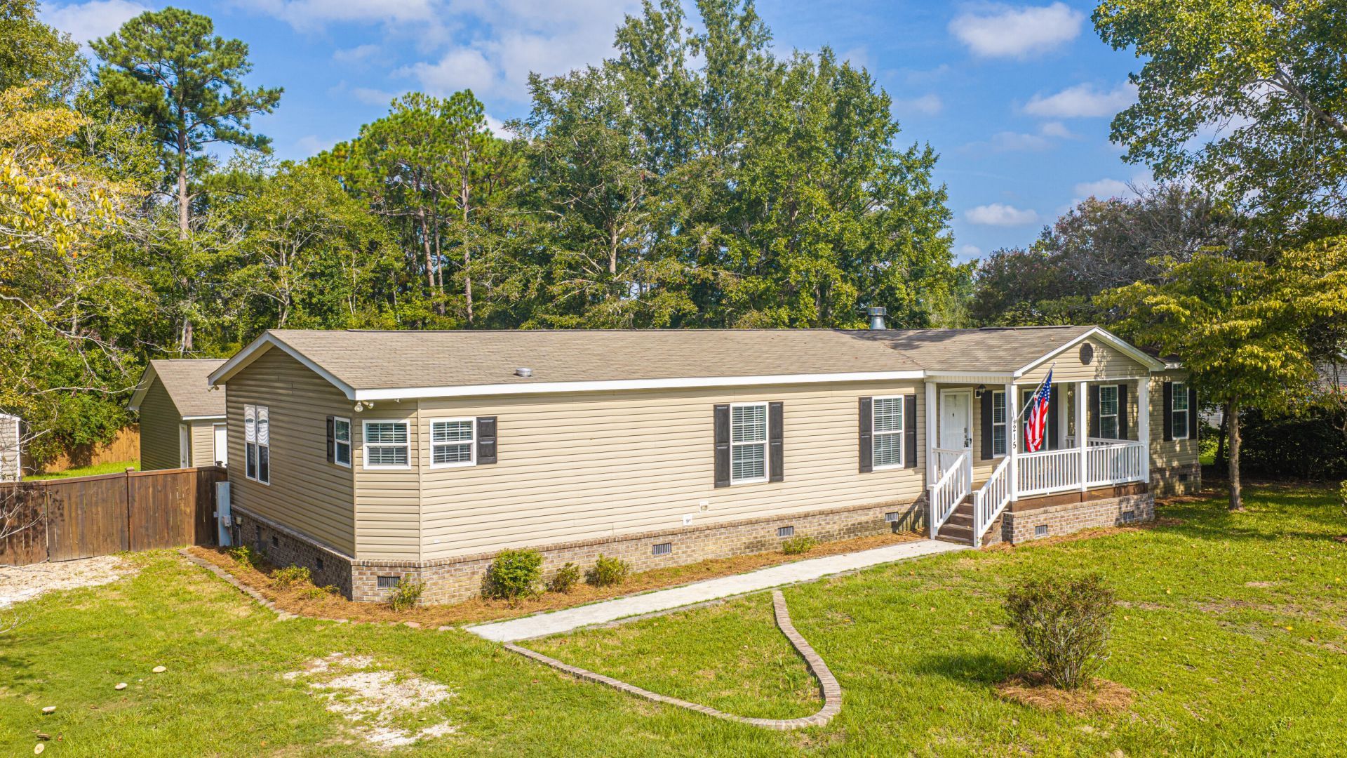 215 Hines Drive Photo 63