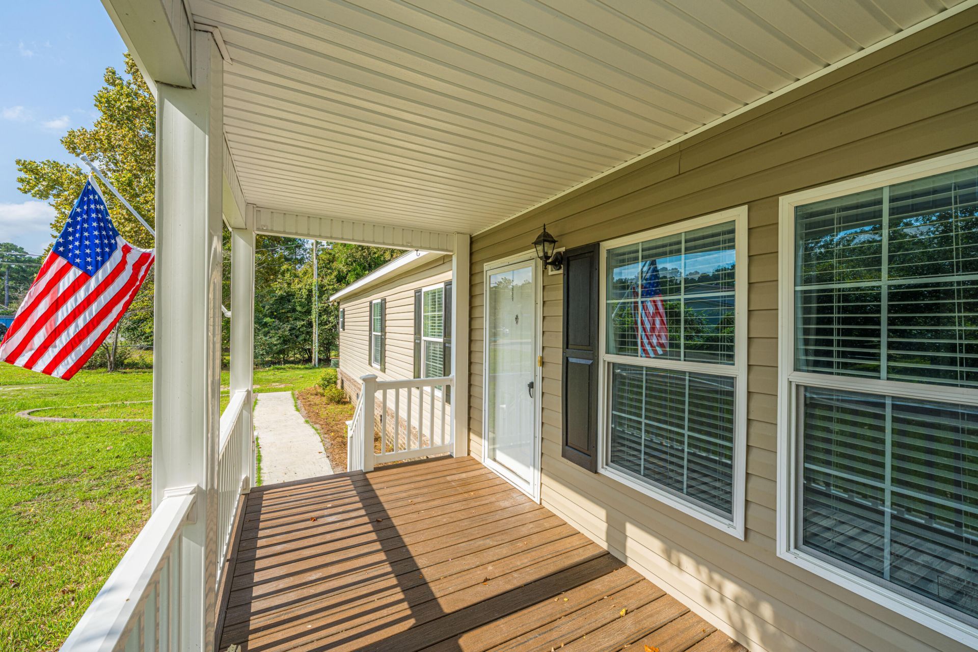215 Hines Drive Photo 8