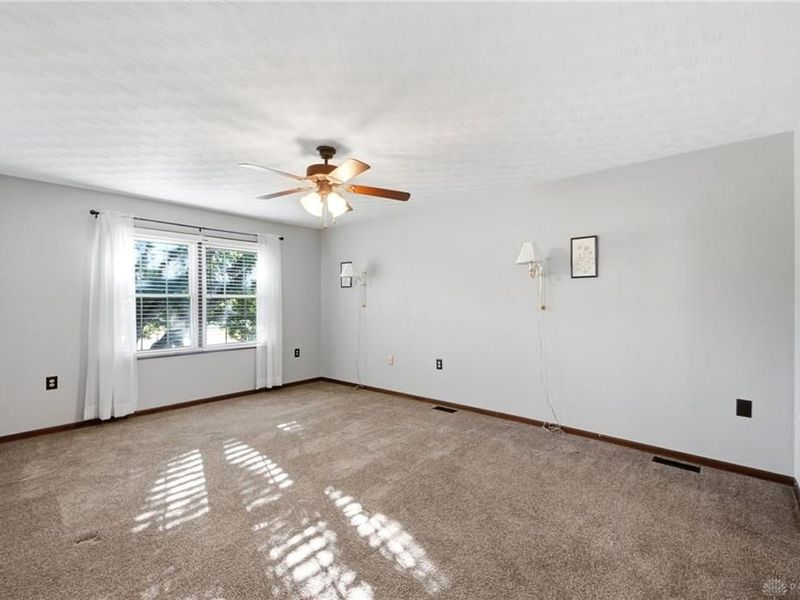 5375 S Hickory Court, Lewisburg, OH 45338 Photo 32
