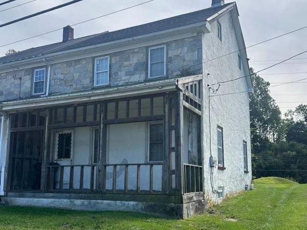 4200 W LINCOLN, DOWNINGTOWN, PA 19335