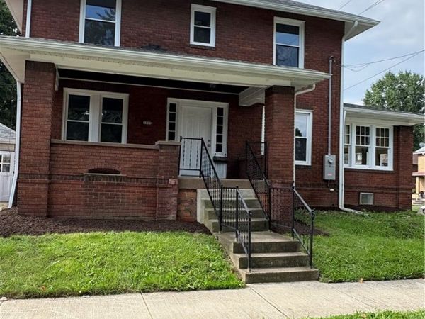 1207 Andrew Avenue NE, Massillon, OH 44646