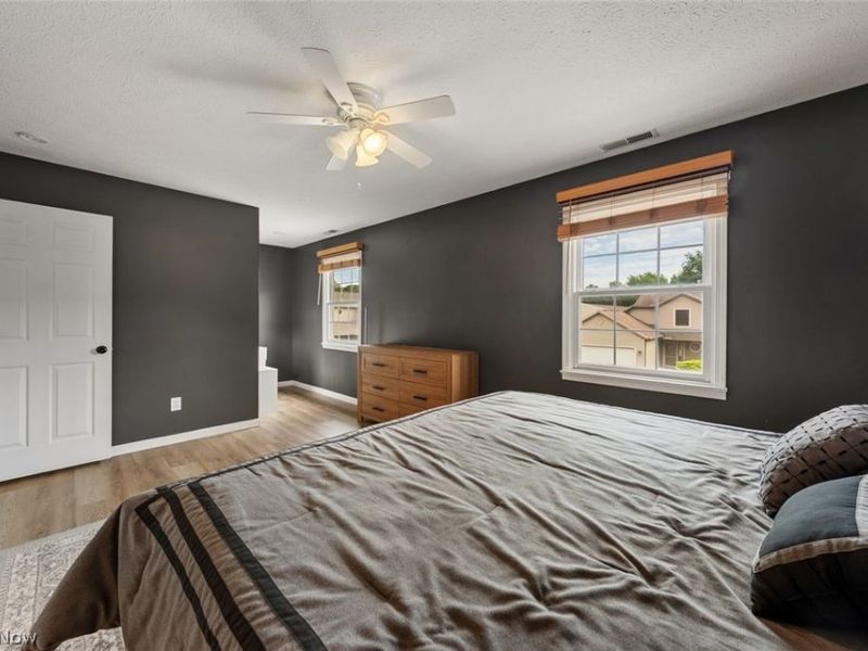 8528 Spencer Court, North Ridgeville, OH 44039 Photo 18