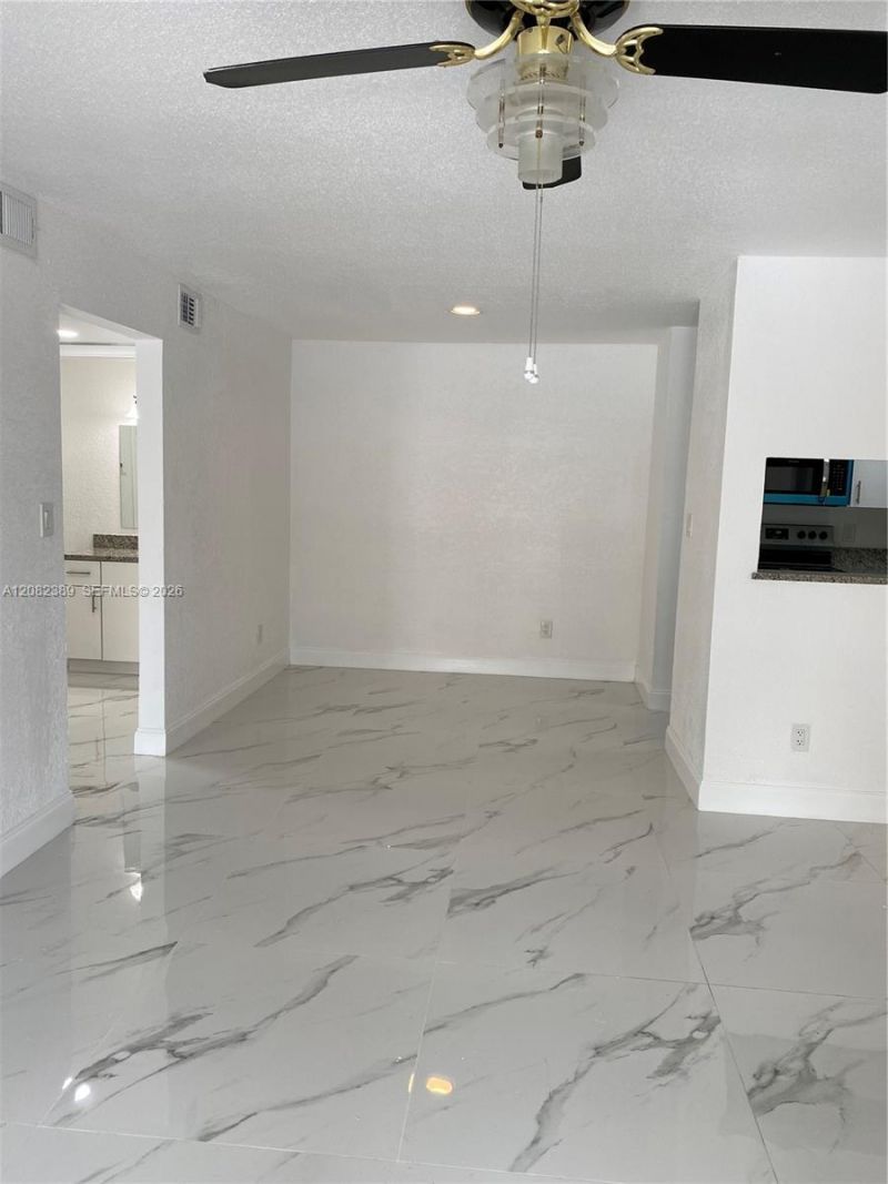 733 Riverside Dr, Unit 1212, Coral Springs, FL 33071 Photo