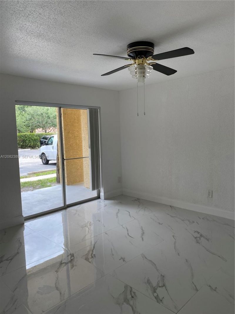 733 Riverside Dr, Unit 1212, Coral Springs, FL 33071 Photo