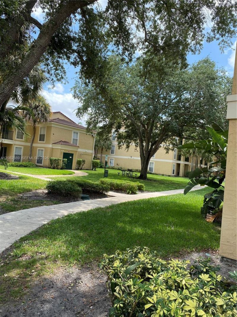 733 Riverside Dr, Unit 1212, Coral Springs, FL 33071 Photo