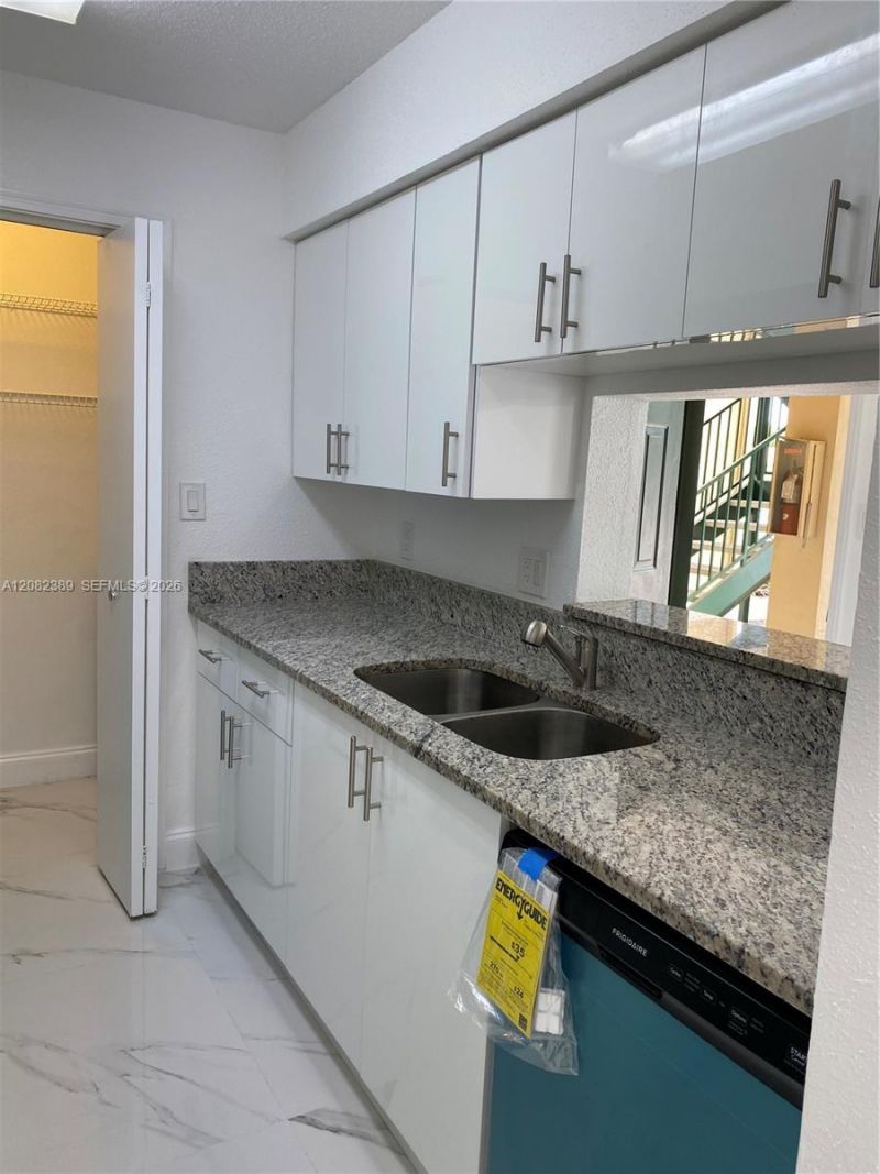 733 Riverside Dr, Unit 1212, Coral Springs, FL 33071 Photo