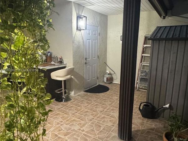 9819 NW 4th Ter , Unit 9819, Miami, FL 33172