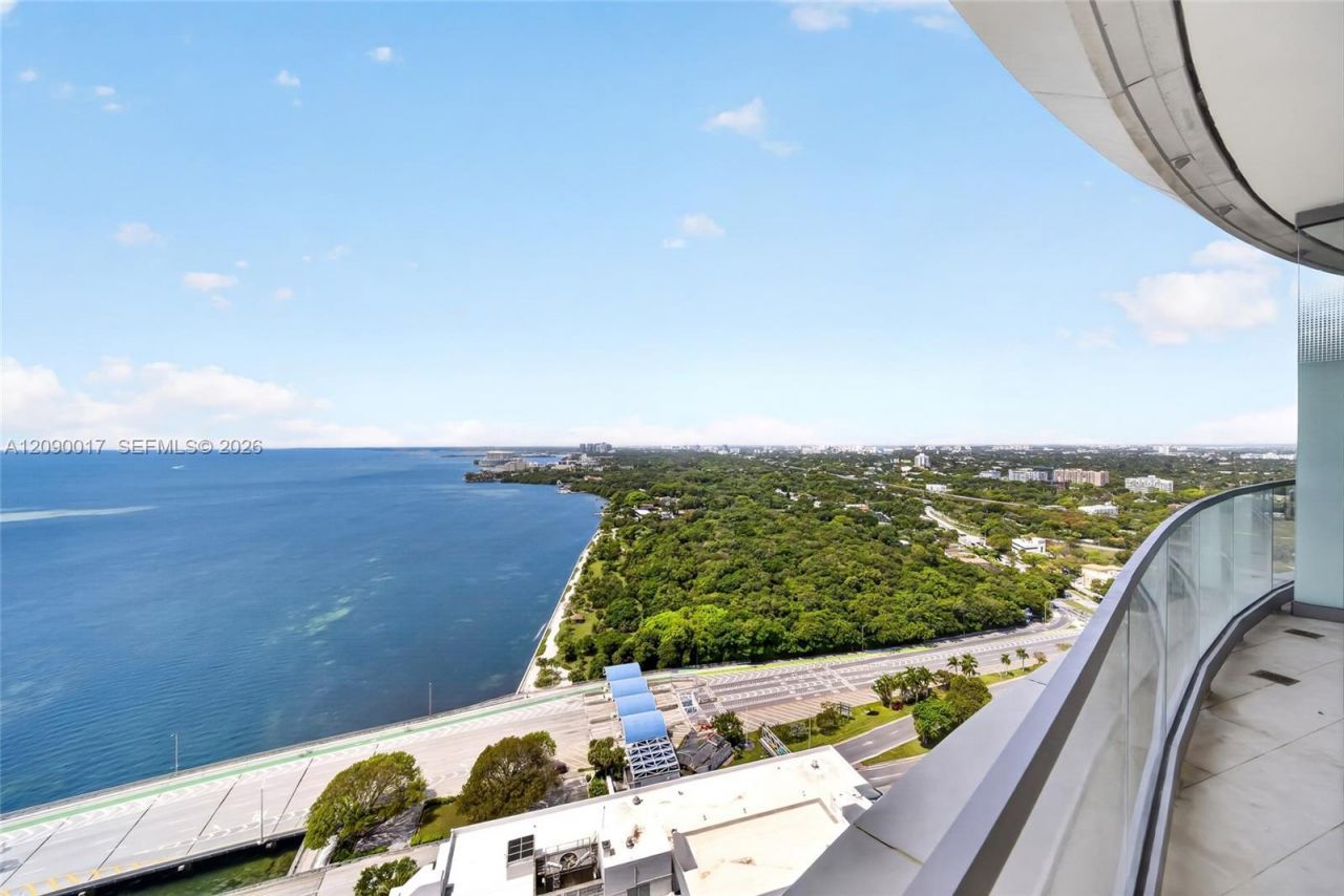 175 SE 25 Rd , Unit 2602, Miami, FL 33129 Photo