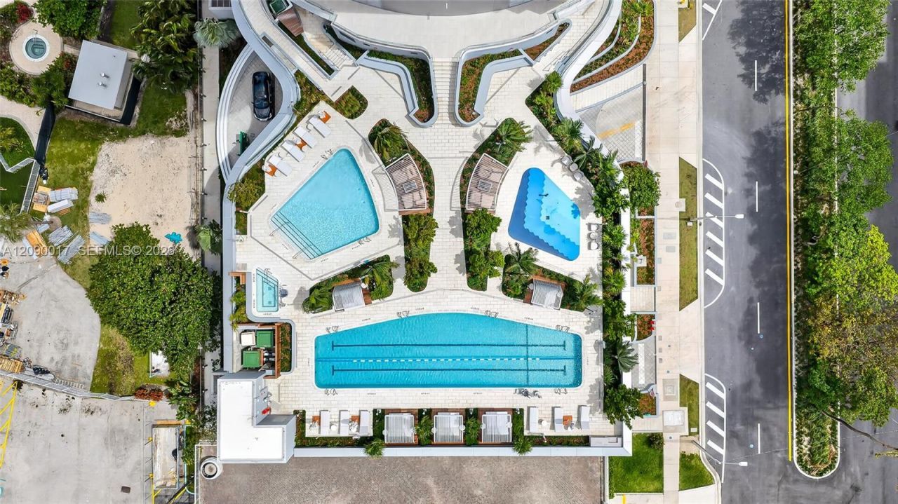 175 SE 25 Rd , Unit 2602, Miami, FL 33129 Photo