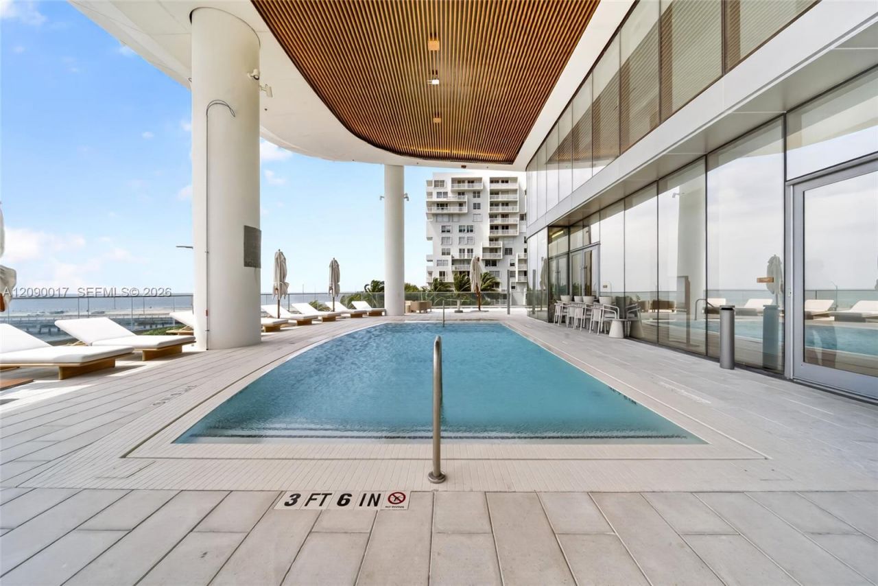 175 SE 25 Rd , Unit 2602, Miami, FL 33129 Photo