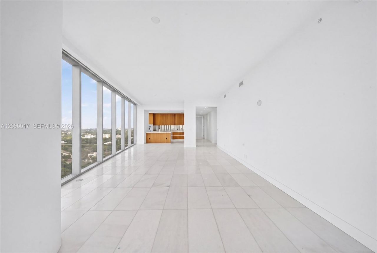 175 SE 25 Rd , Unit 2602, Miami, FL 33129 Photo