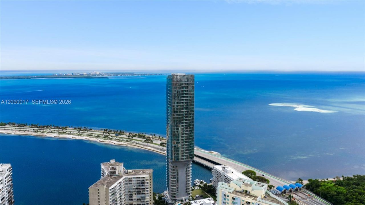 175 SE 25 Rd , Unit 2602, Miami, FL 33129 Photo