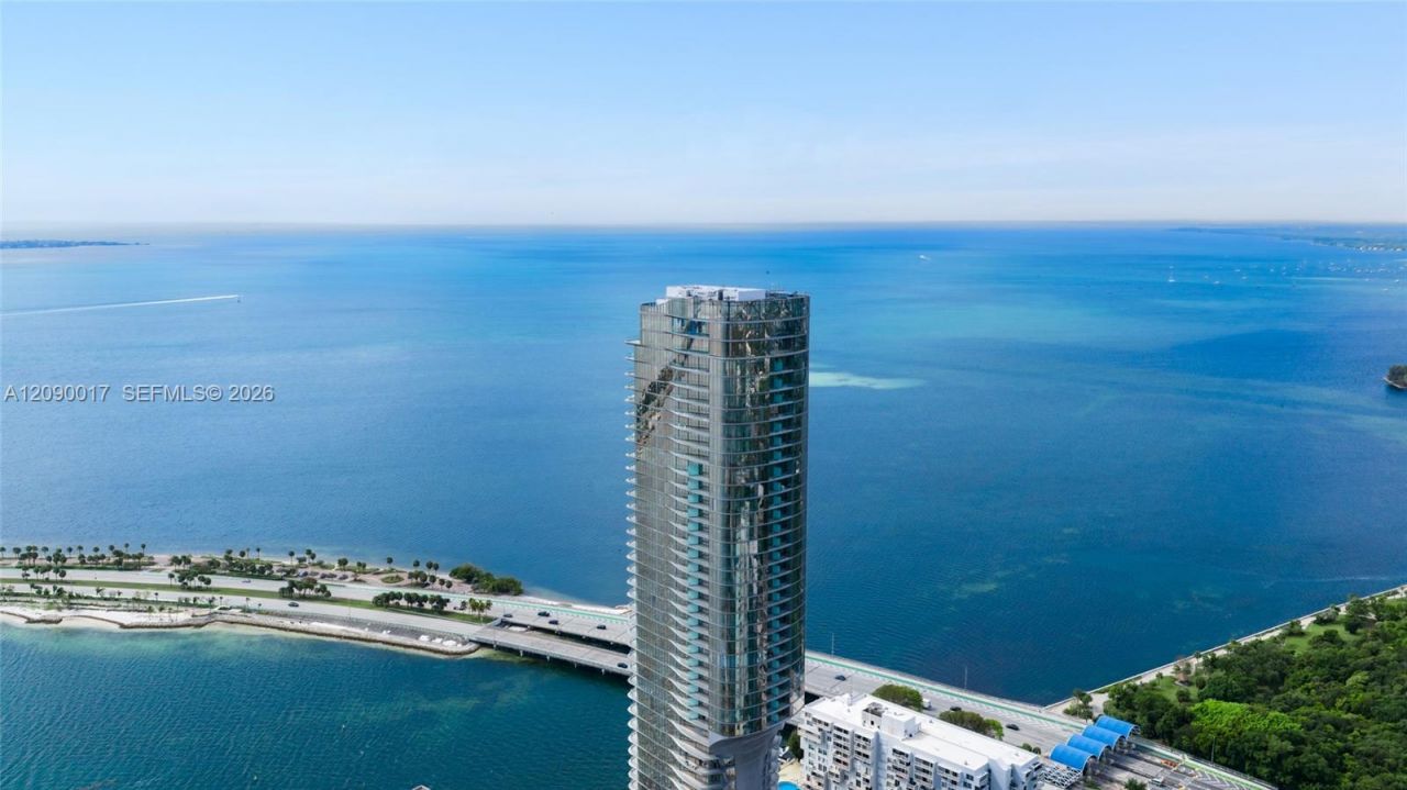 175 SE 25 Rd , Unit 2602, Miami, FL 33129 Photo