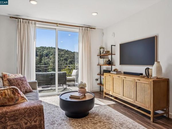 50 Woodbury Highlands Pl, Unit 10, Lafayette, CA 94549