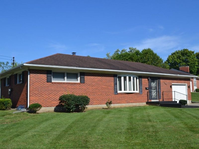 2683 Home Orchard Drive, Springfield, OH 45503 Photo 4