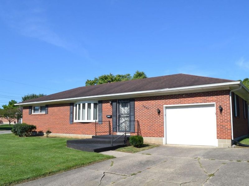 2683 Home Orchard Drive, Springfield, OH 45503 Photo 5