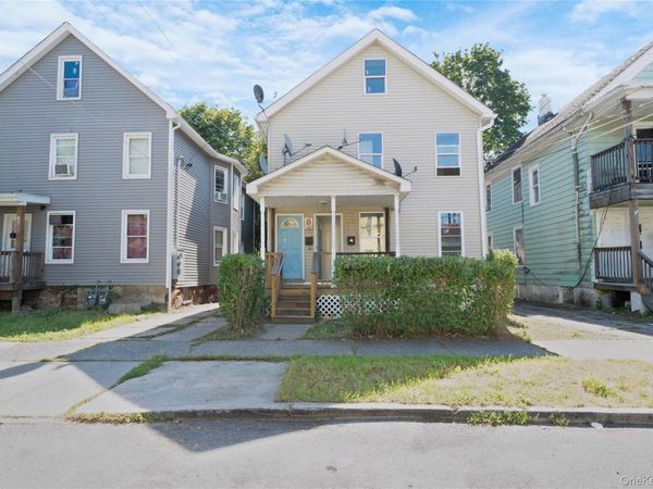 144 Winnikee Avenue , Poughkeepsie, NY 12601