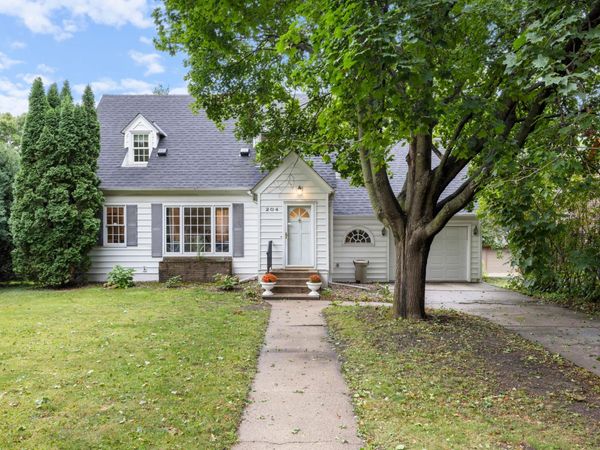 204 Angel Avenue NW, Watertown, MN 55388