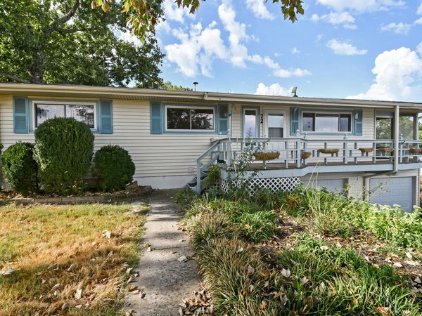72 Cricket Hill Lane , Lampe, MO 65681