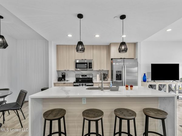 1302 Magnolia Street, Gulfport, MS 39507