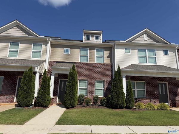 426 Falls Pointe SW, Madison, AL 35756