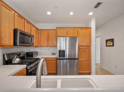 1103 Esplanade Cir, Folsom, CA 95630 Photo