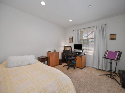 1103 Esplanade Cir, Folsom, CA 95630 Photo