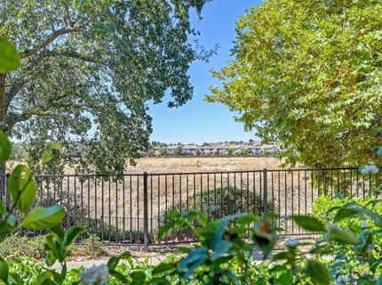 1103 Esplanade Cir, Folsom, CA 95630 Photo