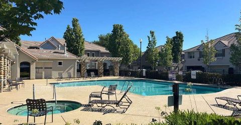 1103 Esplanade Cir, Folsom, CA 95630 Photo