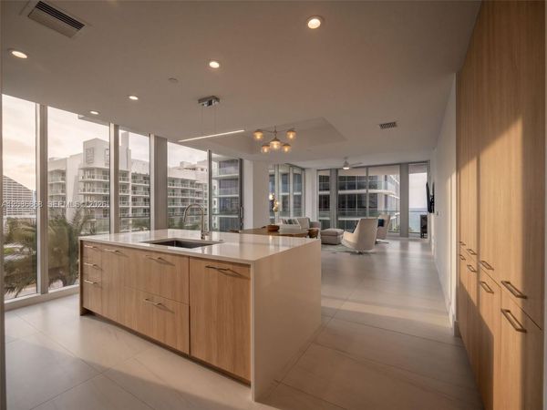 153 N Seabreeze, Unit 605-S, Fort Lauderdale, FL 33304