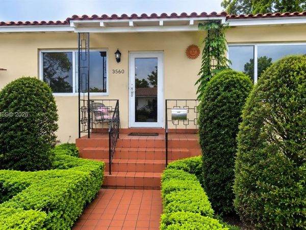 3560 NW 19th St, Unit 3560, Miami, FL 33125