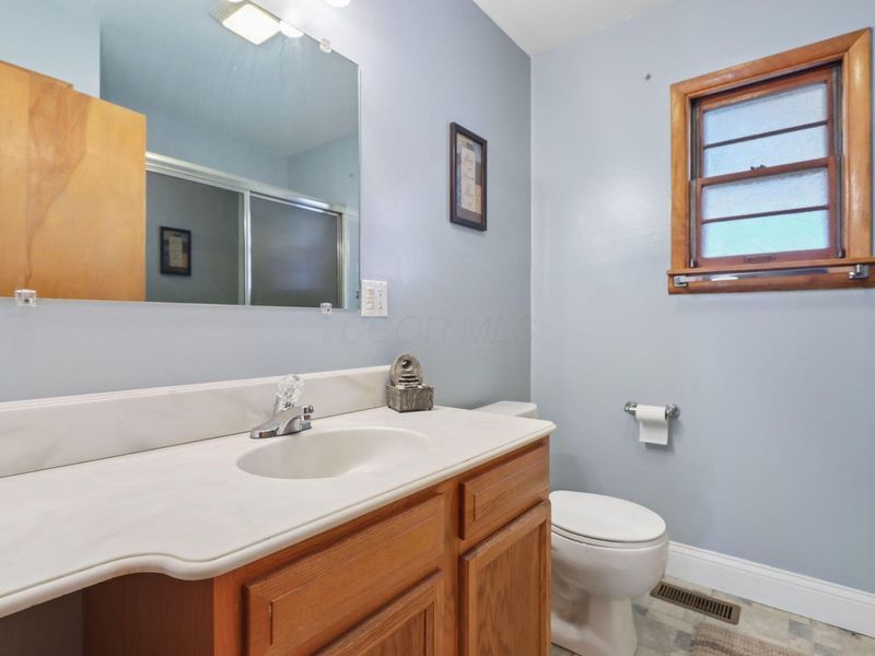 762 Ross Road, Columbus, OH 43213 Photo 18