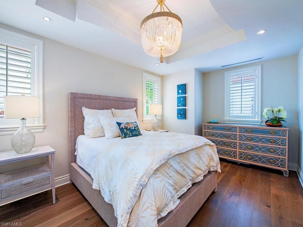 221 Harbour Dr, Unit 6, Naples, FL 34103 Photo