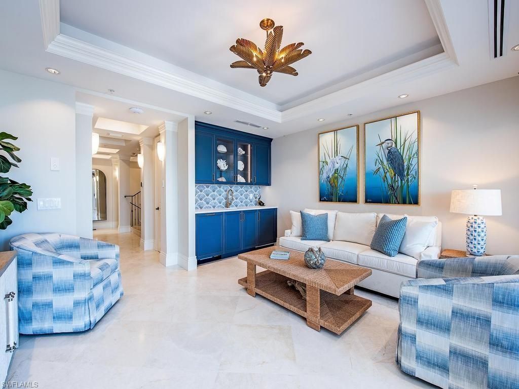 221 Harbour Dr, Unit 6, Naples, FL 34103 Photo