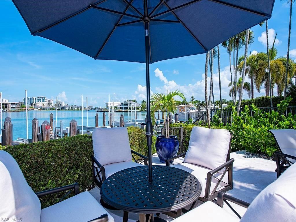 221 Harbour Dr, Unit 6, Naples, FL 34103 Photo