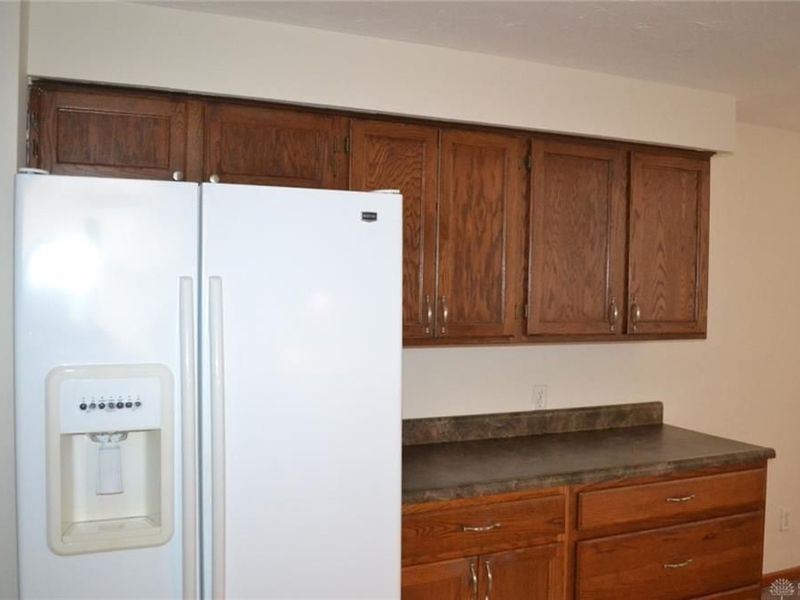 2683 Home Orchard Drive, Springfield, OH 45503 Photo 12