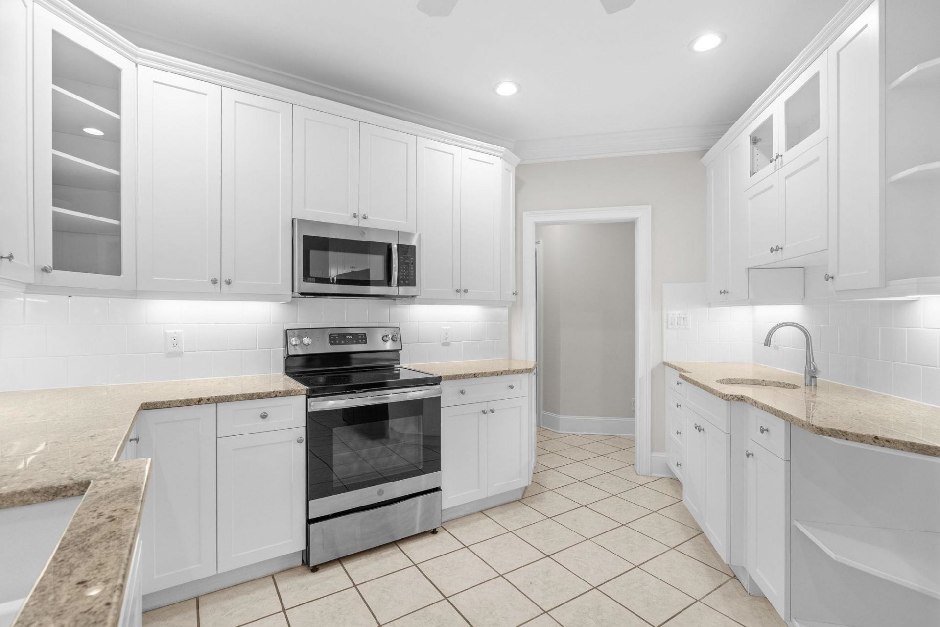 184 Summerwood Dr.  Photo 10