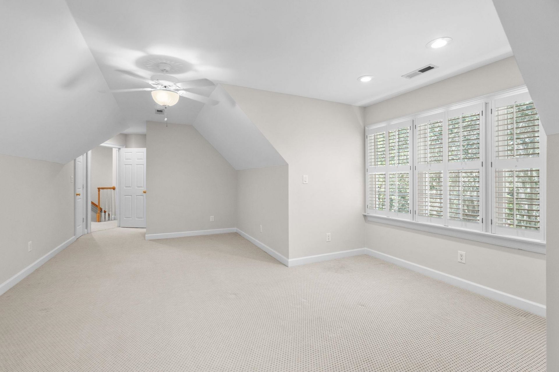 184 Summerwood Dr.  Photo 27