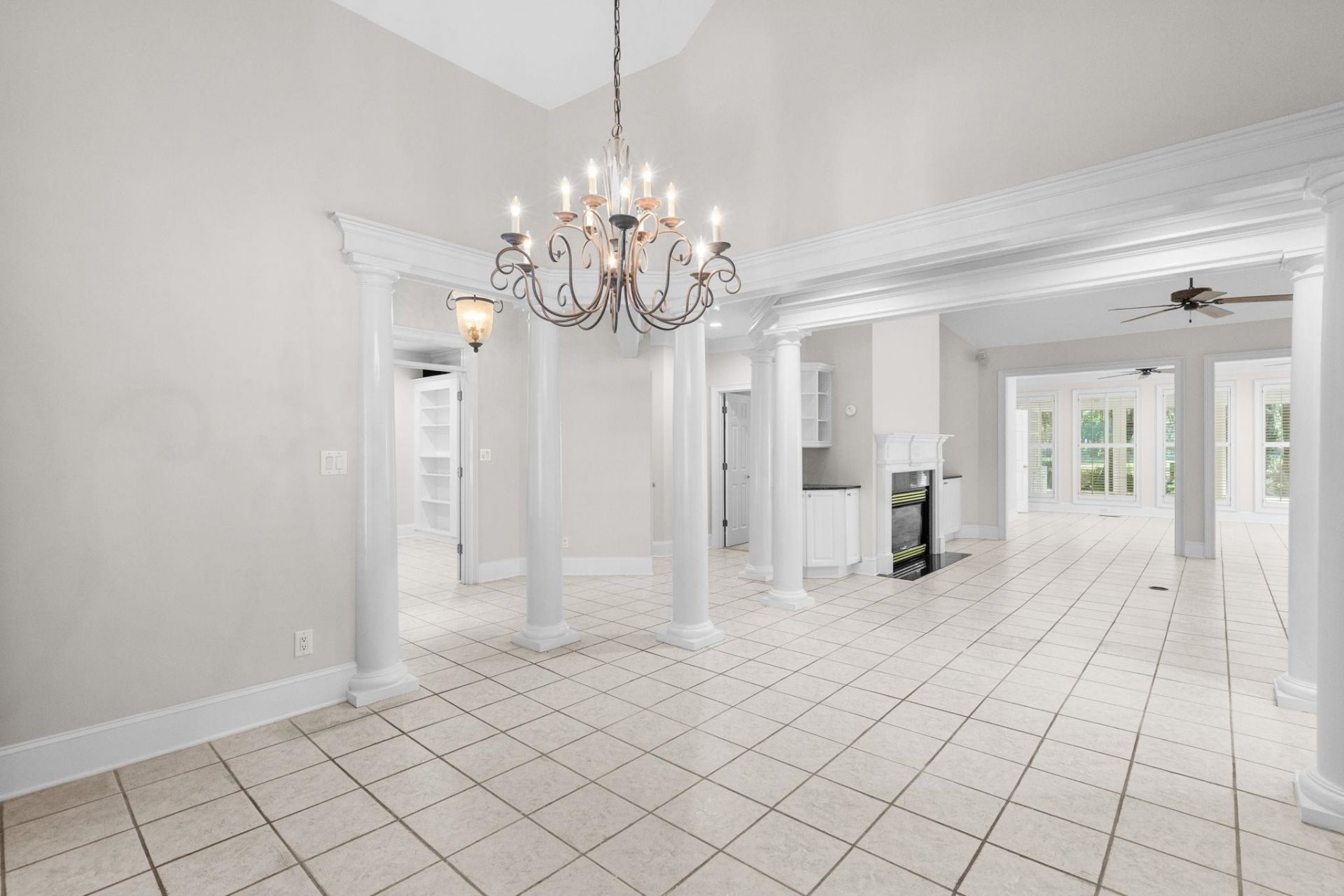 184 Summerwood Dr.  Photo 4