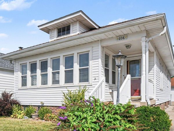 608 W 9Th Street, Mishawaka, IN 46544