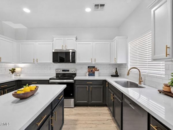 7127 S 53RD Lane, Laveen, AZ 85339