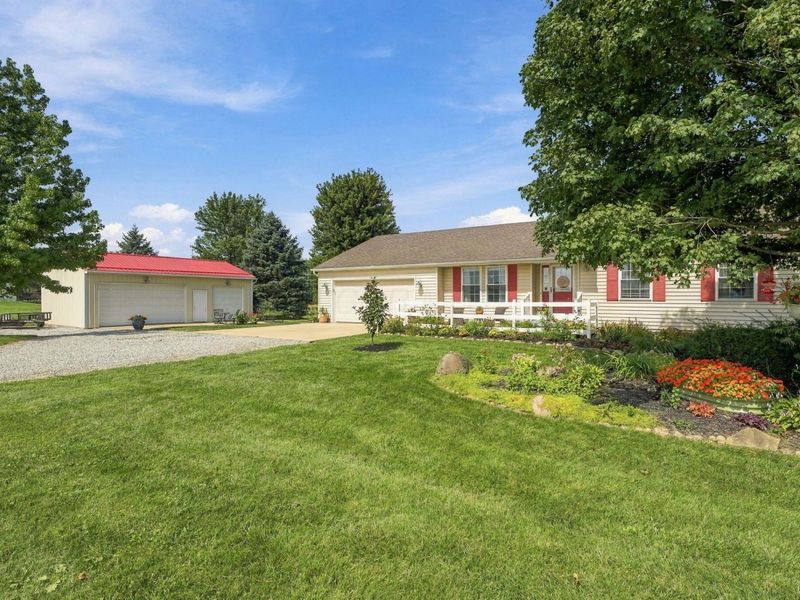 14055 Lohr Road, Mount Vernon, OH 43050 Photo 1