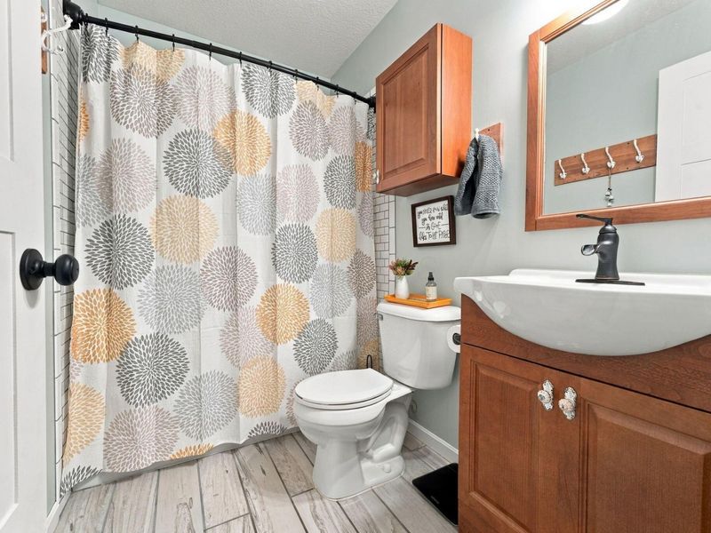14055 Lohr Road, Mount Vernon, OH 43050 Photo 32
