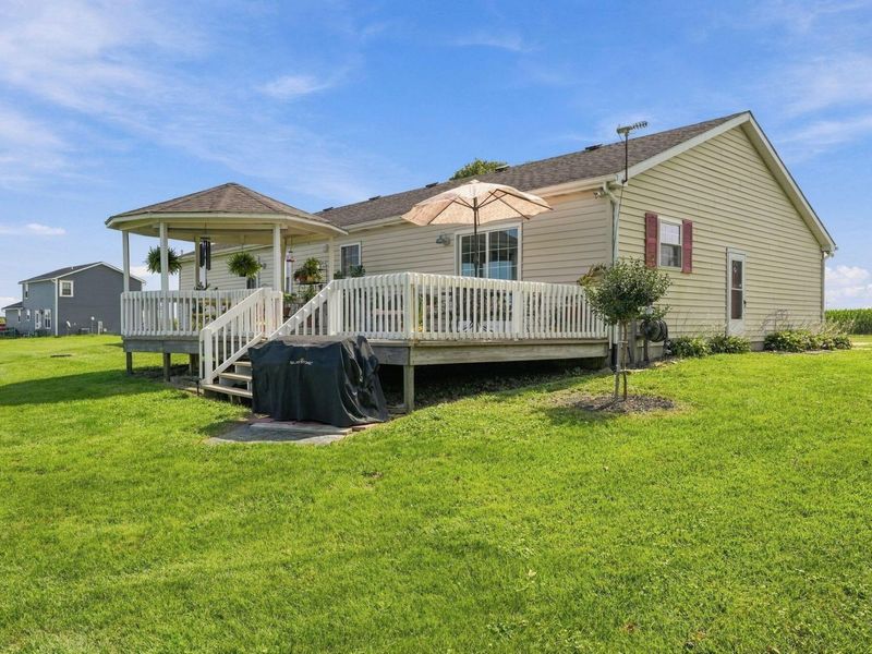 14055 Lohr Road, Mount Vernon, OH 43050 Photo 4