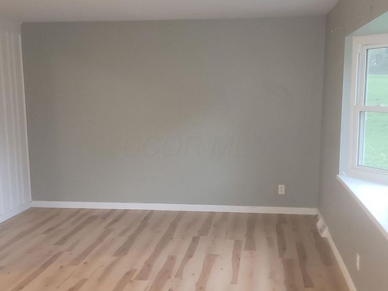 94 Hilltop Drive NE, Newark, OH 43055 Photo 6