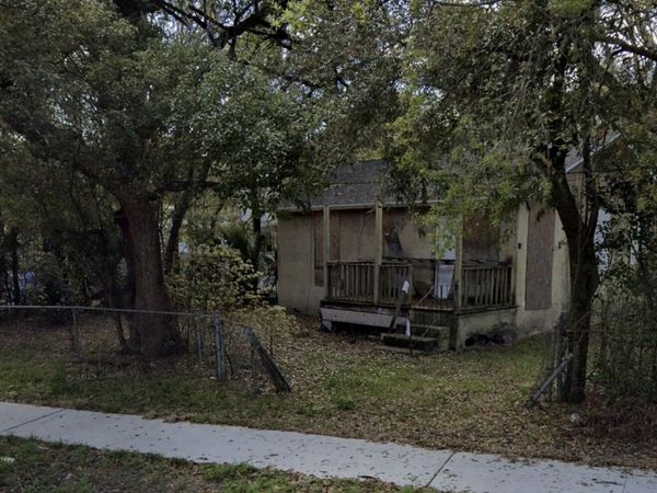 2022 DIVISION Street, Jacksonville, FL 32209