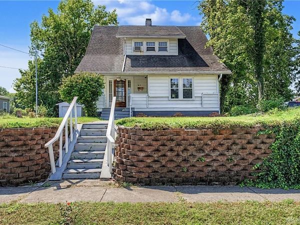 612 W Madison Street, New Carlisle, OH 45344