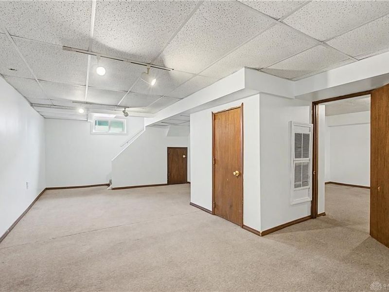612 W Madison Street, New Carlisle, OH 45344 Photo 43