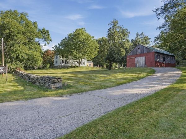 67 Stone School Road, Sutton, MA 01590