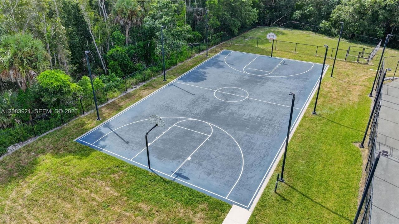 9970 Rookery Cir, Estero, FL 33928 Photo